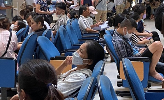Bệnh hiểm nghèo lên thẳng tuyến trên, nhiều câu hỏi còn bỏ ngỏ